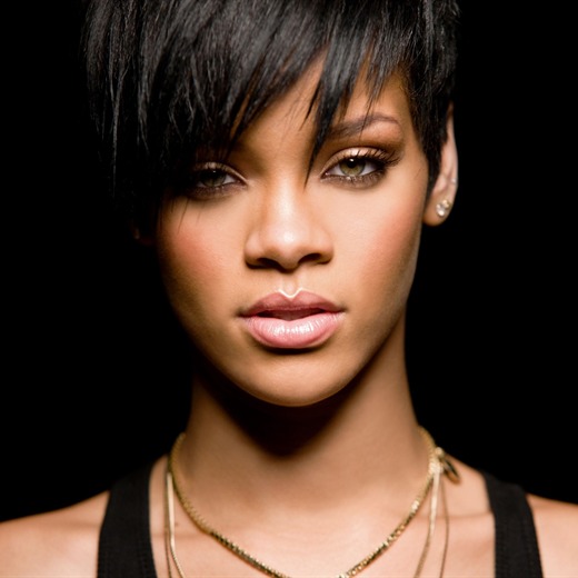 Rihanna y su 'Diamonds' dicen que es otro tema polémico.