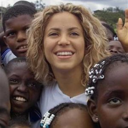 Shakira escribe artículo sobre educación