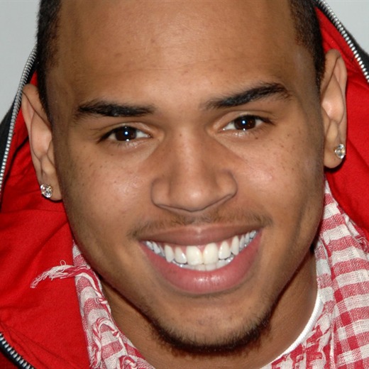 Chris Brown pisa la cárcel por 45 minutos