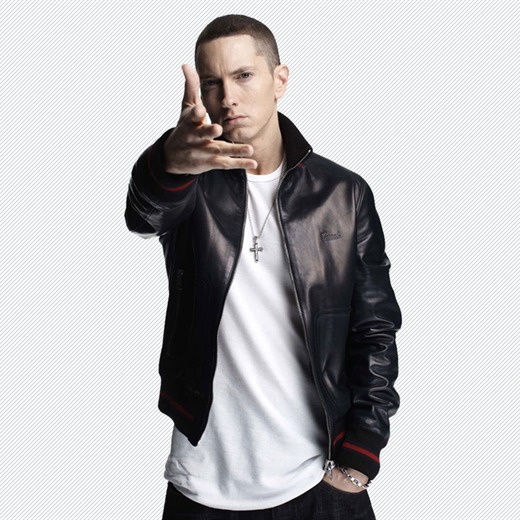Eminem también anuncia su gran regreso.