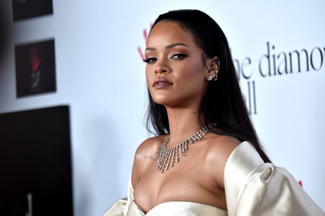 Rihanna canceló presentación en Colombia por miedo al zika