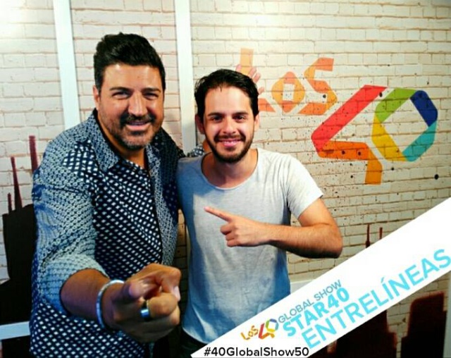 Tony Aguilar entrevistó a Entrelíneas en 40 Global Show