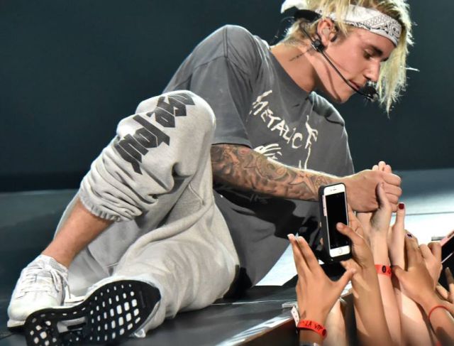 ¿Por qué Justin Bieber lloró en su último concierto?