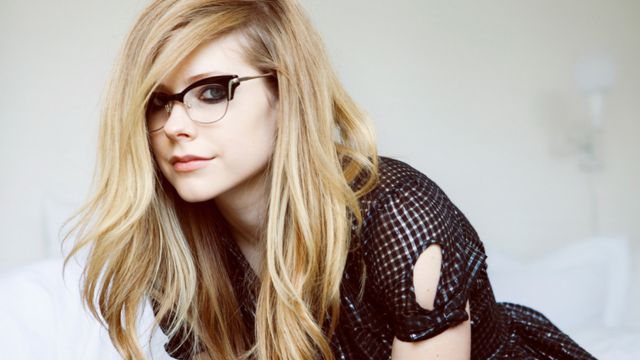 ¡Avril Lavigne apareció y habló de su nuevo disco!