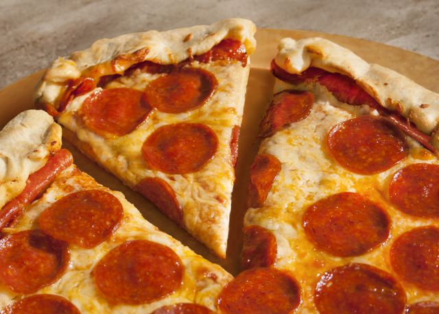Empresa busca mujeres que quieran ganar $6000 por comer pizza y pasta