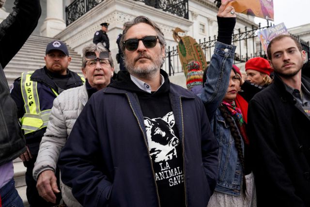 Al estilo 'Guasón': Arrestan a Joaquin Phoenix por defender sus principios