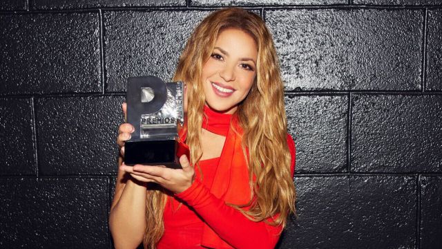 Shakira arrasó con 8 galardones en los Premios Juventud