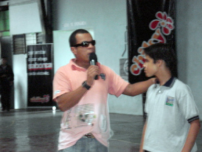 Tour Chiky en el Colegio Manuel Benavídes