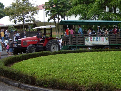 Feria América Tropical EARTH