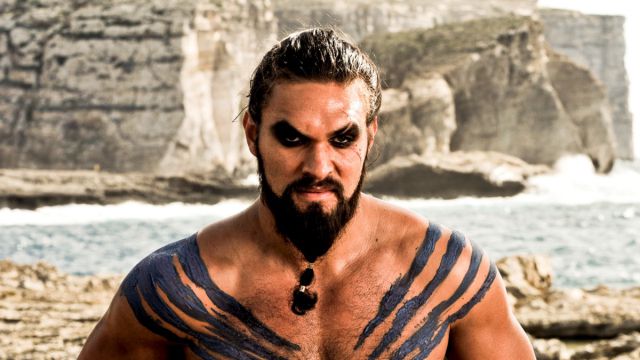 Jason Momoa con su propia cerveza