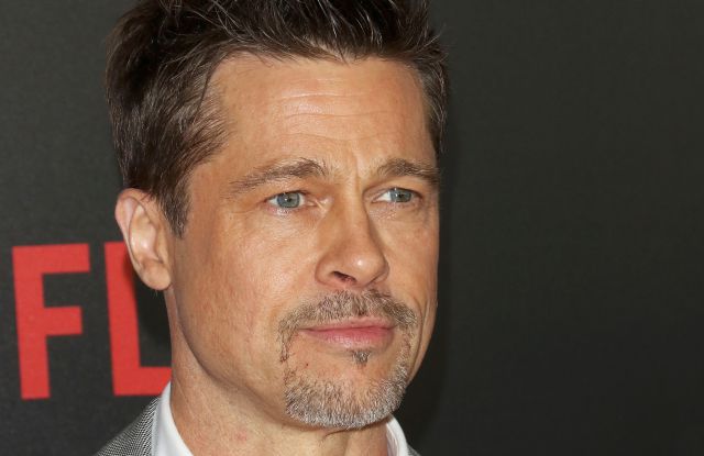 Dicen que la novia de Brad Pitt es la versión joven de Angelina Jolie