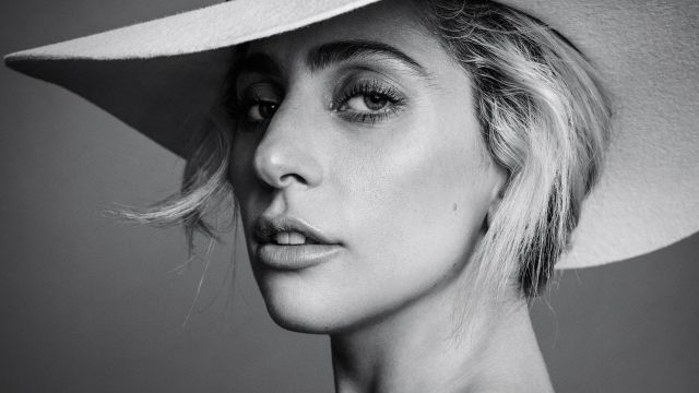 Lady Gaga confirma embarazo... pero de su sexto disco